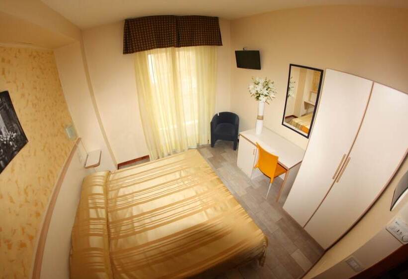 هتل Albergo La Coccinella