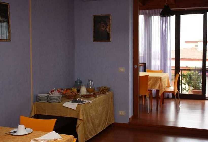 هتل Albergo La Coccinella