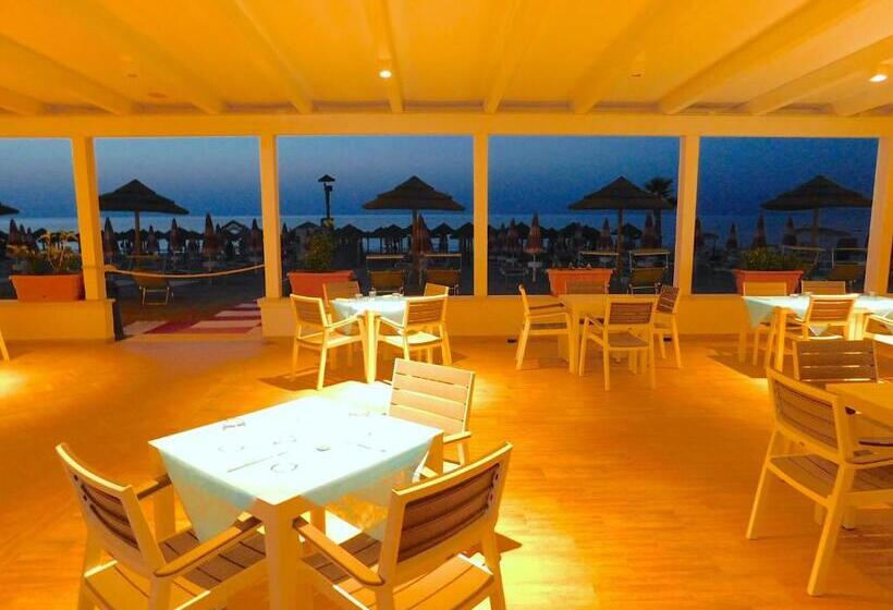 Отель Albergo Lido Diomedee