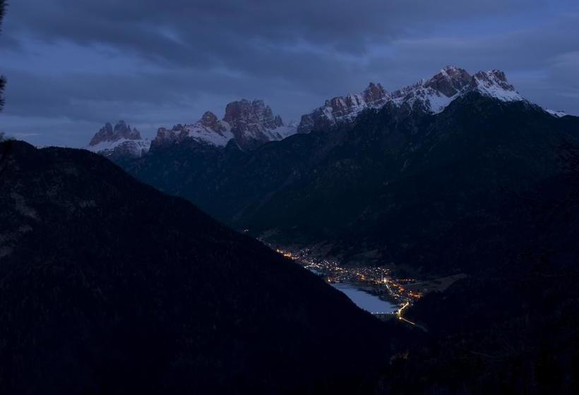 Отель Albergo Meublè Victoria