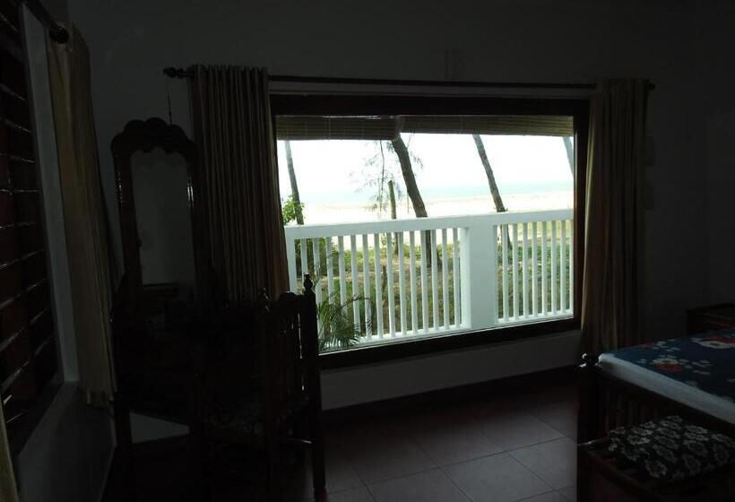 فندق Alleppey Beach Garden