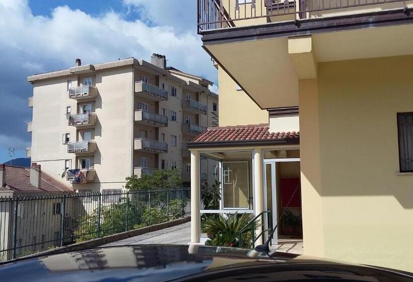 בית מלון כפרי Caimo Bed Breakfast