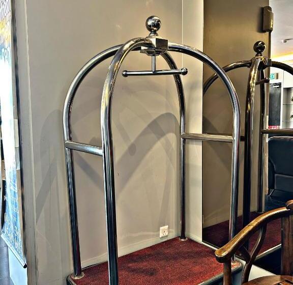 Отель Double Happiness