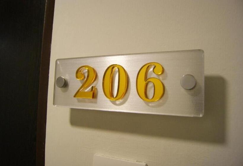 Отель Double Happiness