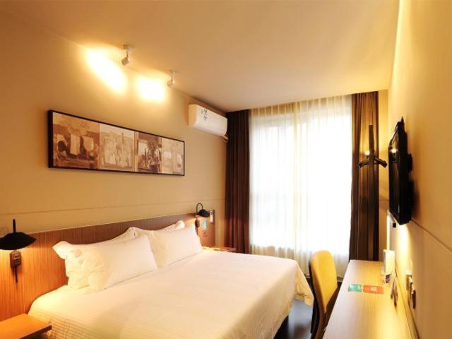 Отель Jinjiang Inn Select Suzhou Industrial Zone Jundi Manhattan Plaza