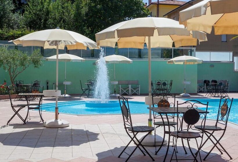 בית מלון כפרי La Cantinella