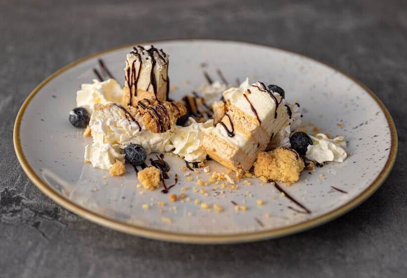 Отель La Svolta