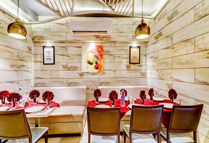 Отель Maharaja Inn Chikmagalur