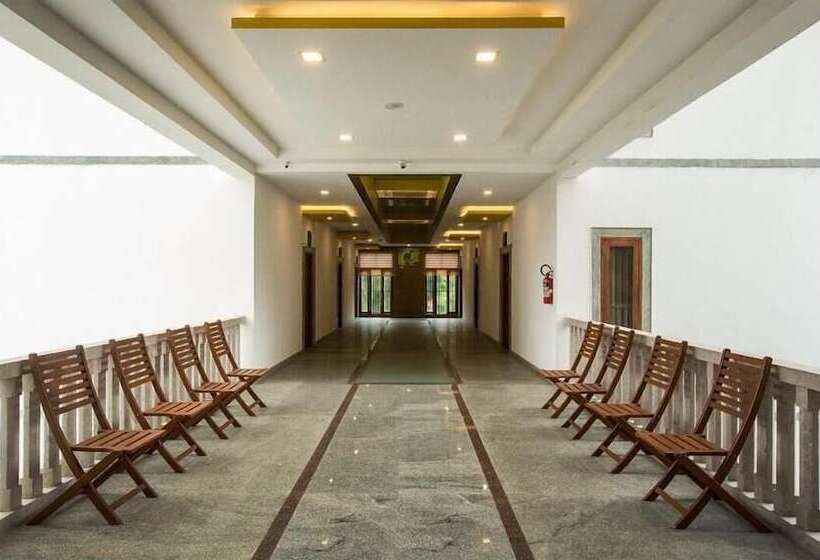 בית מלון כפרי Mayapuri Amira