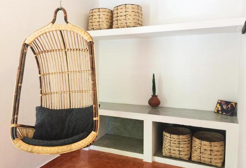 Hotel Mint Inside Garden