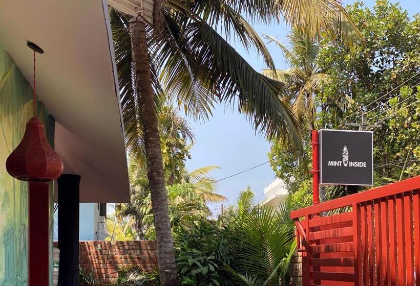 Hotel Mint Inside Garden