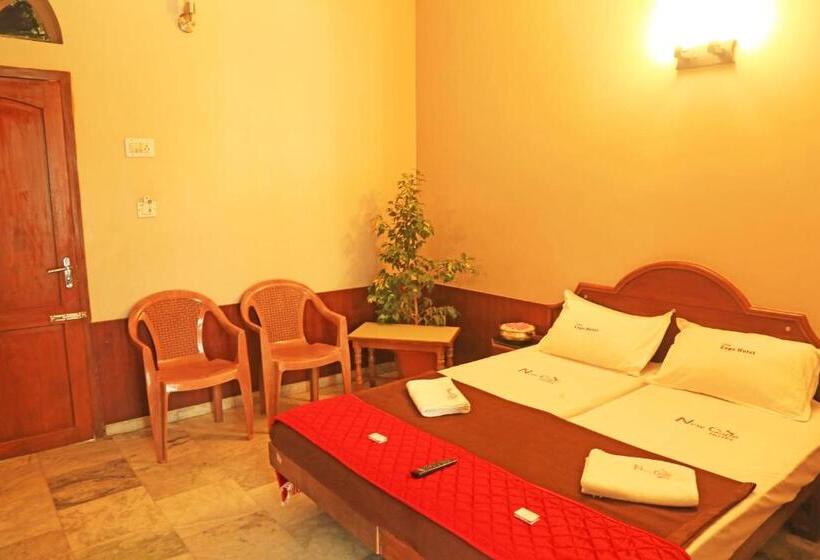 בית מלון כפרי New Cape