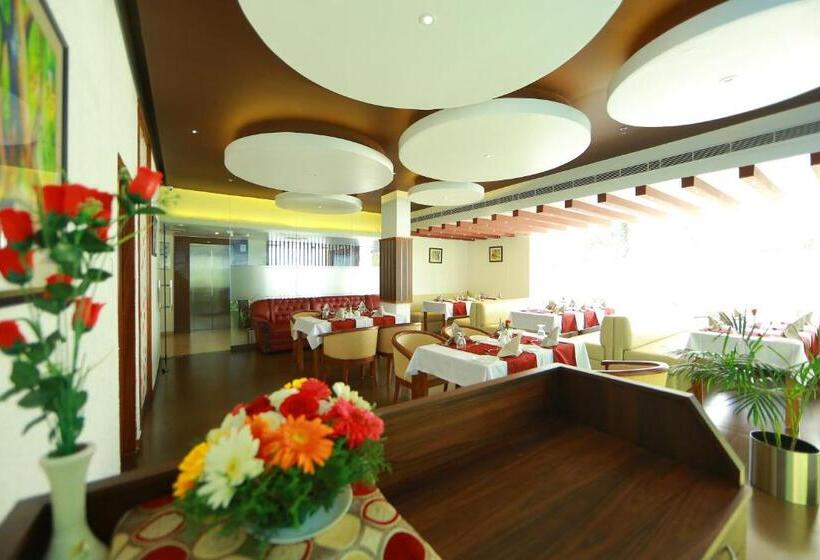 فندق Park Regency