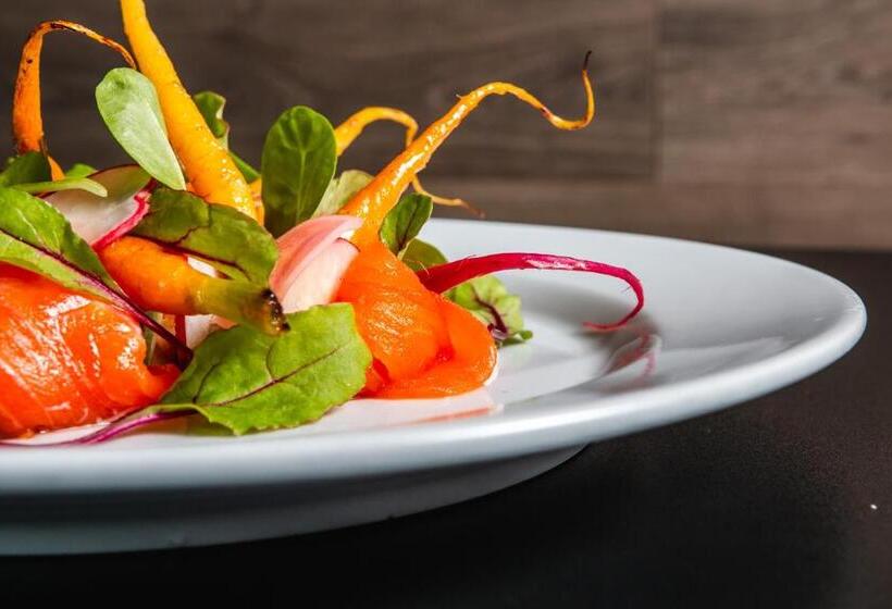 בית מלון כפרי Rennova