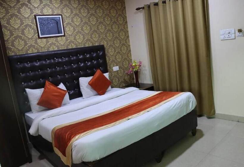 בית מלון כפרי Sarweshwary