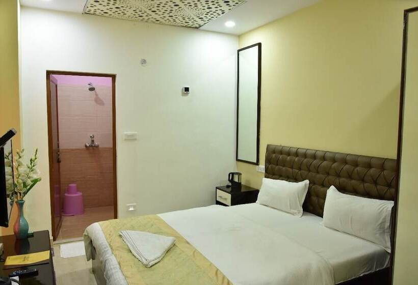 בית מלון כפרי Sarweshwary