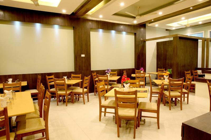 酒店 Sham Suman, Kolhapur  Opposite To Mahalaxmi Temple