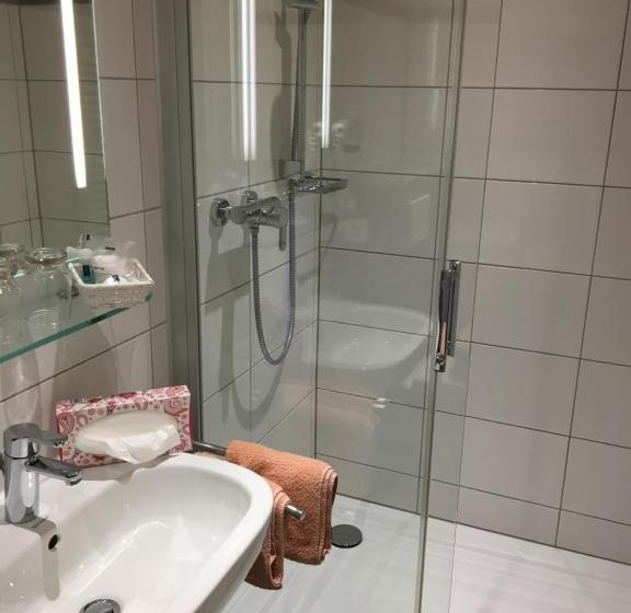 호텔 Springiersbacher Hof