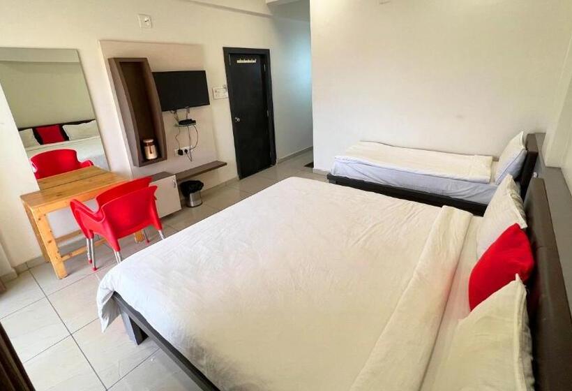 Отель The Gir Harmony