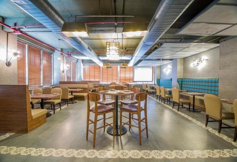 호텔 The Imperial Poonam