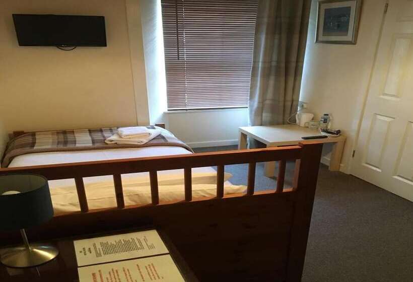 Отель The Royal