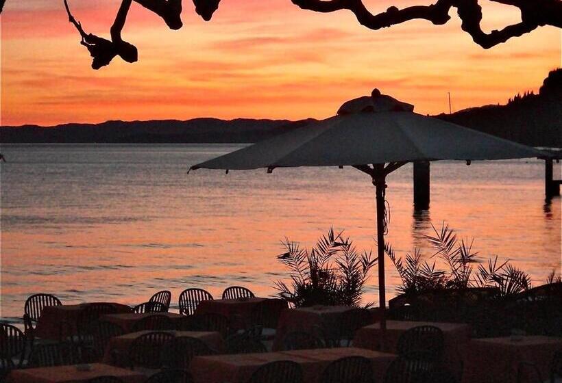 Отель Tre Corone