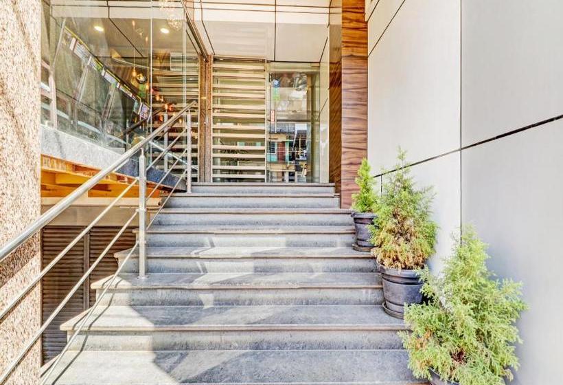 Отель Maharaja Inn Chikmagalur