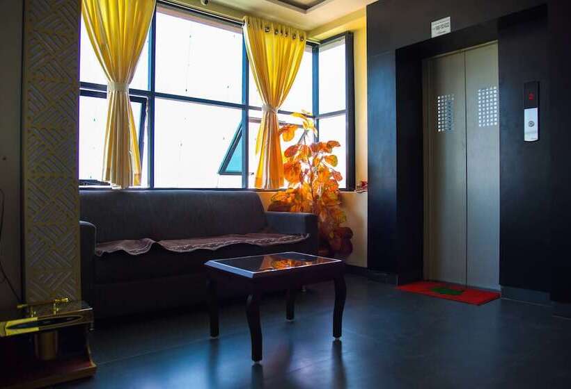 酒店 Tulsi Residency