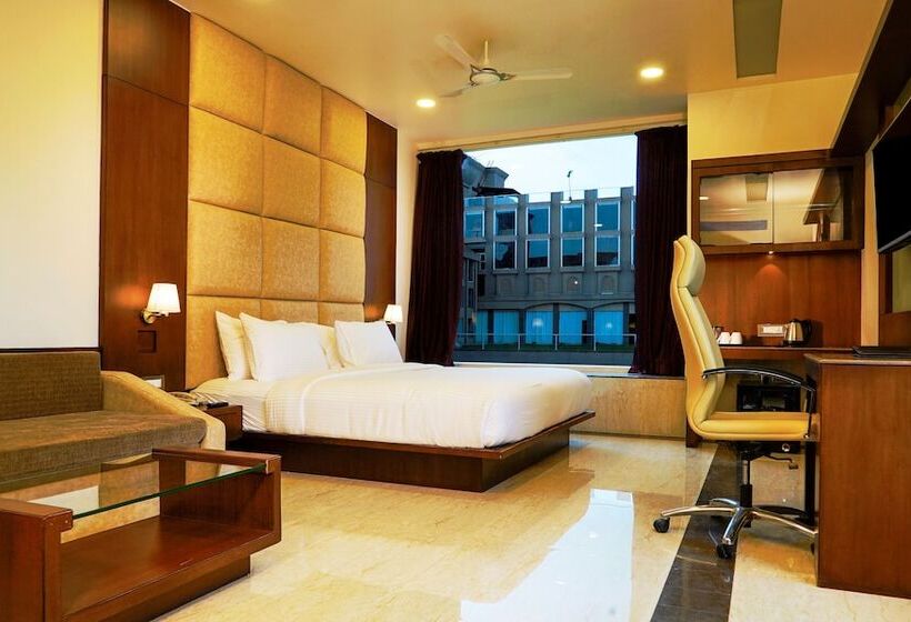 فندق Vijan Mahal