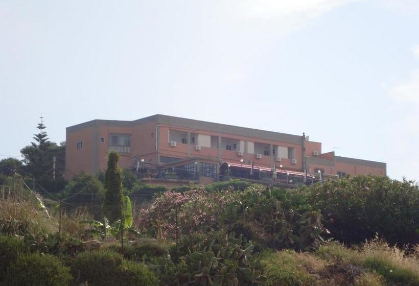 ホテル Villa Marina