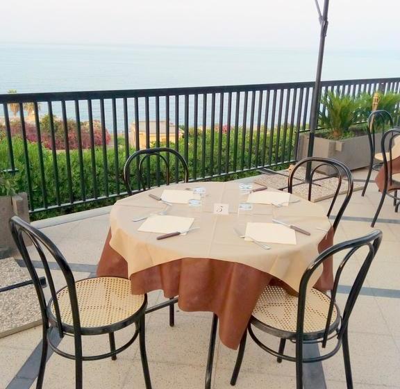 ホテル Villa Marina