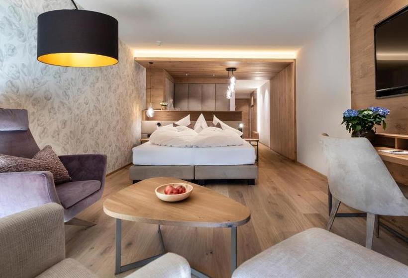 Отель Sonnbichl