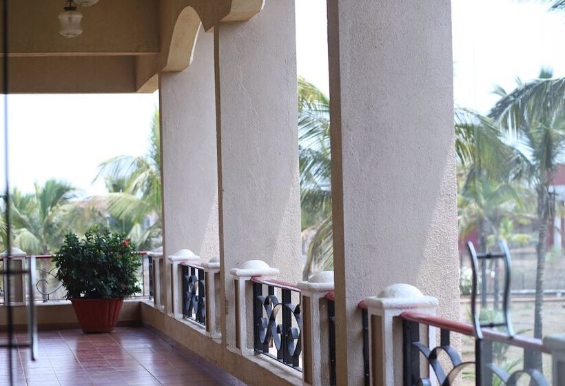 Kohinoor Samudra Beach Resort