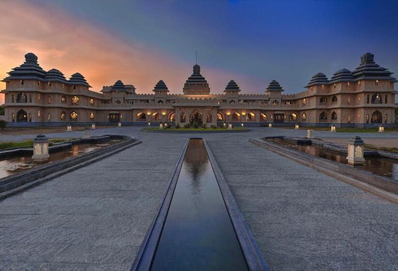 استراحتگاه Evolve Back, Hampi