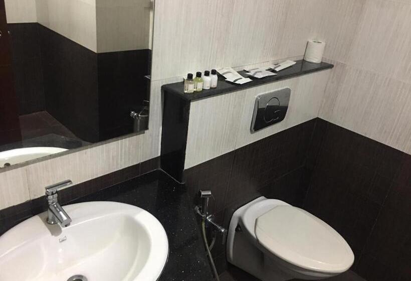 Курорт Nakshatra Emerald