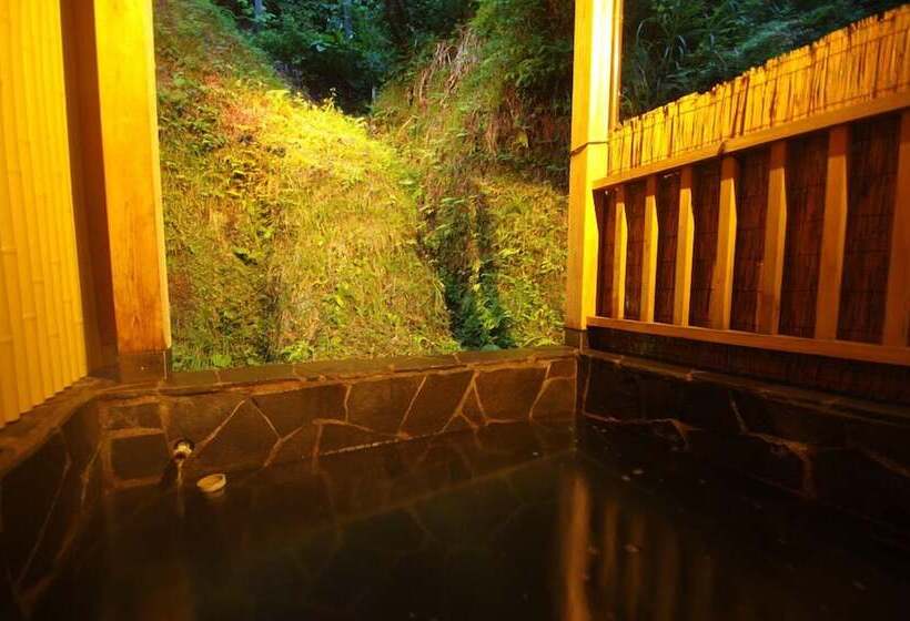 ريوكان Matsunoyama Onsen Izumiya