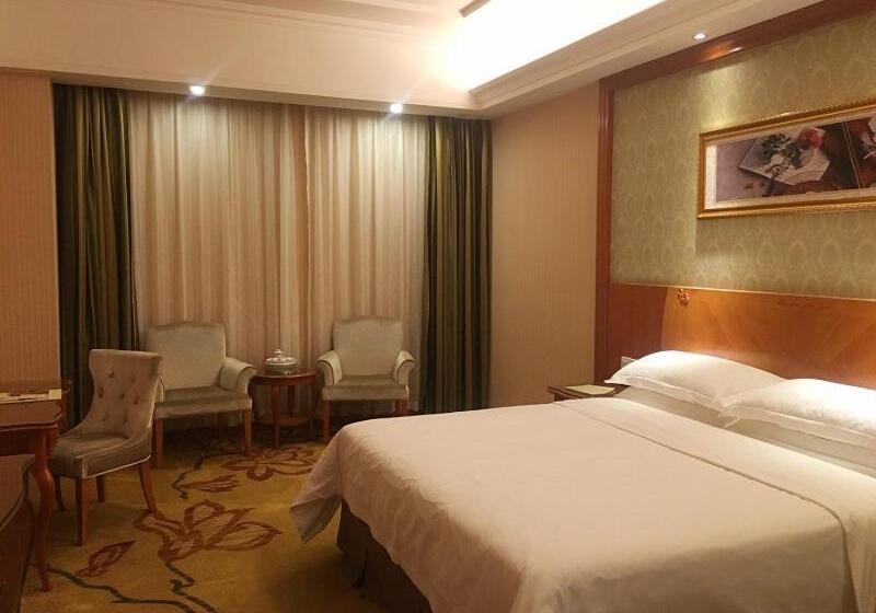 Vienna Hotel Chaoyang High Speed Train Station