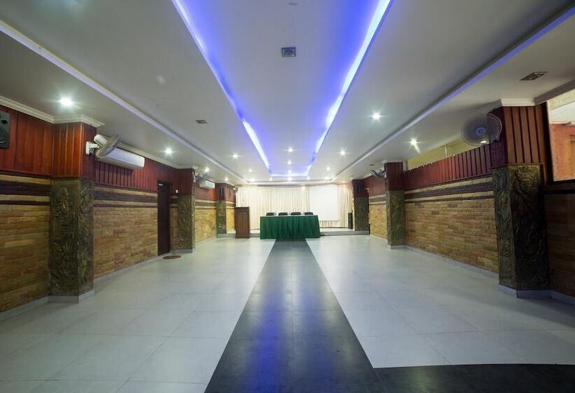 Wynd Valley Garden Resort