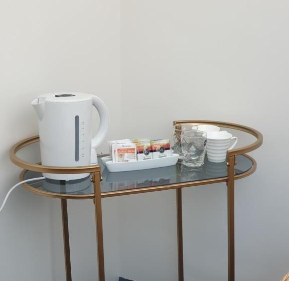 فندق صغير Archies Bunker Affordable Accommodation