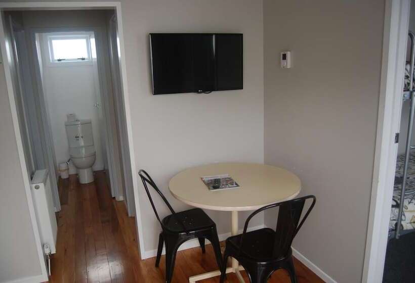 Общежитие The Ohakune Central Motels