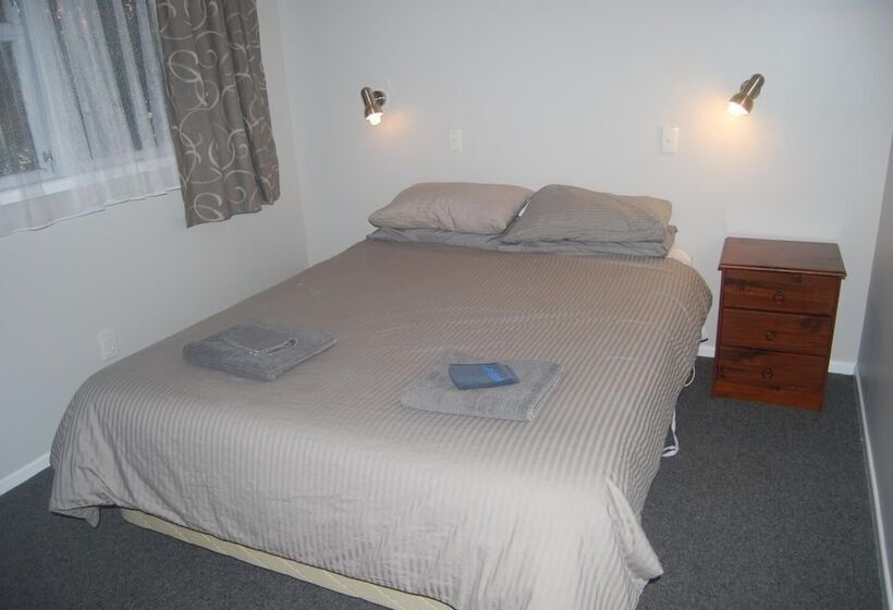 Общежитие The Ohakune Central Motels