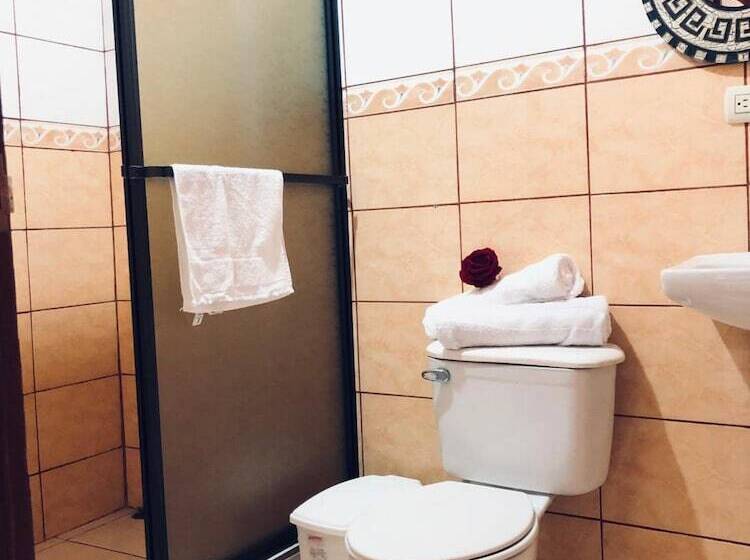 مبيت وإفطار Cabinas Lupita