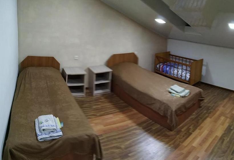 مبيت وإفطار Green Gables Martuni