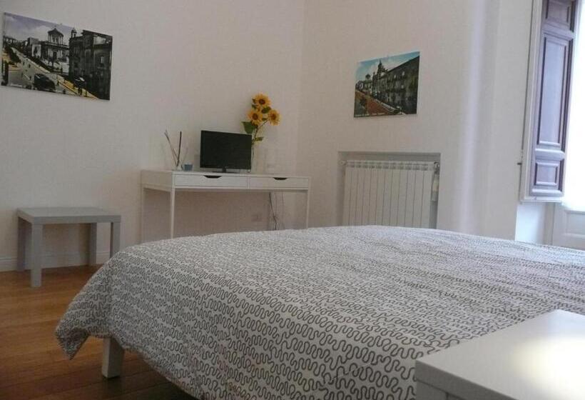 Bed and Breakfast Il Cortile Del Marchese Beccadelli