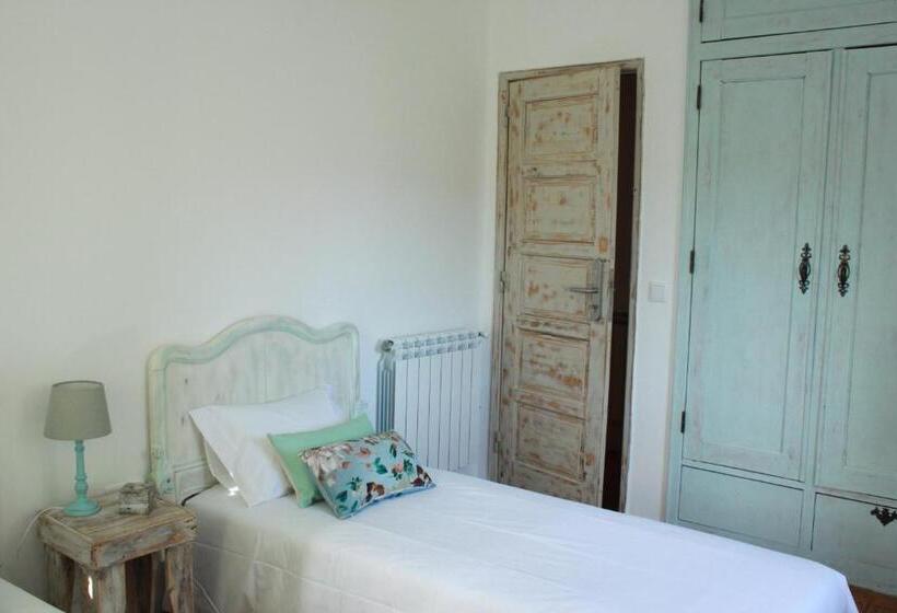 تختخواب و صبحانه Lanui Vintage Guest House