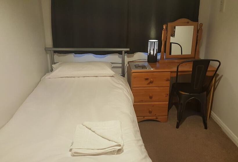 مبيت وإفطار Maindee Guest House