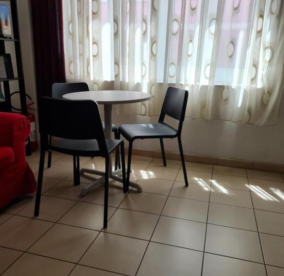 Bed And Breakfast Trestelle