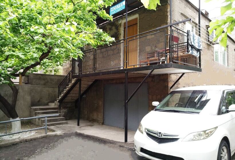 Hostel Sakharov & Tours