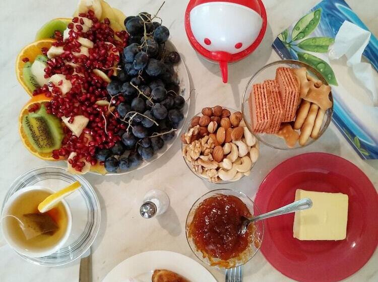 Hostel Sakharov & Tours