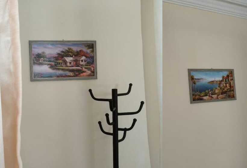 Hostel Sakharov & Tours